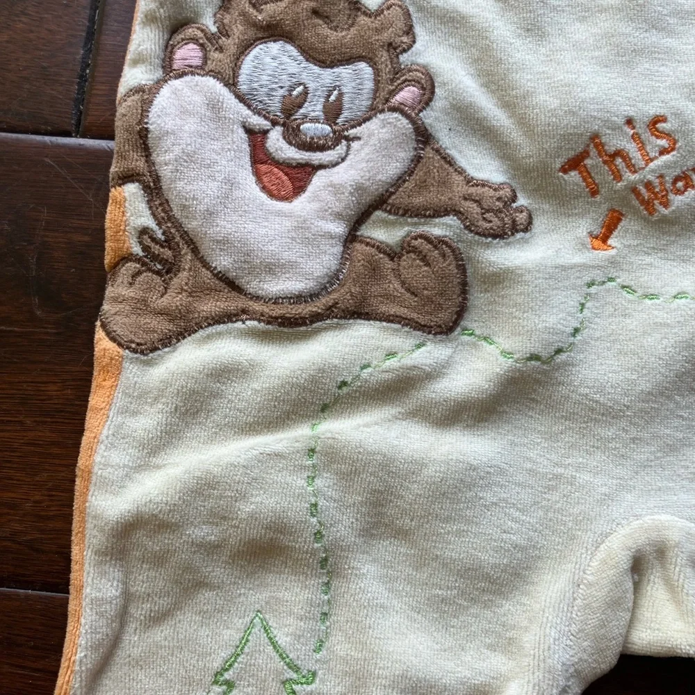 Vintage Looney Tunes Baby Taz Baby Tweety Velour Explorer Baby Onesie